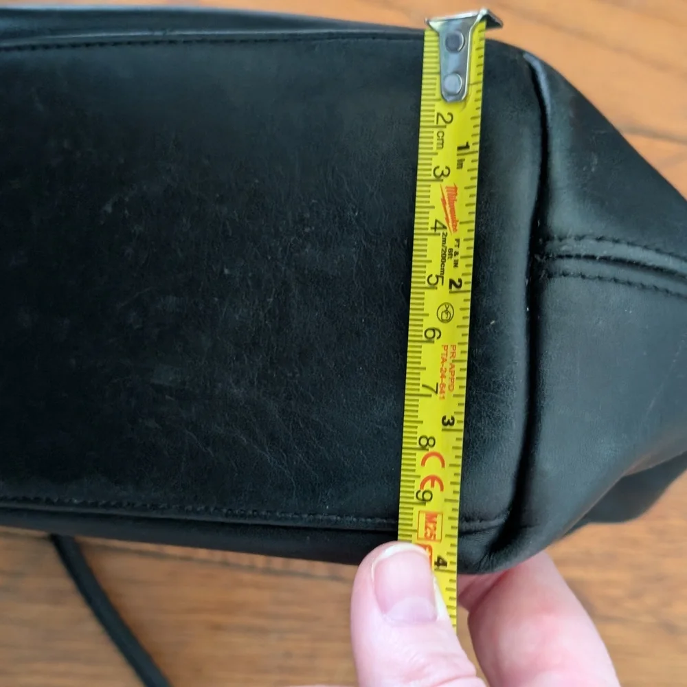 Coach Black Leather Shoulder Bag - Picture 8 of 8